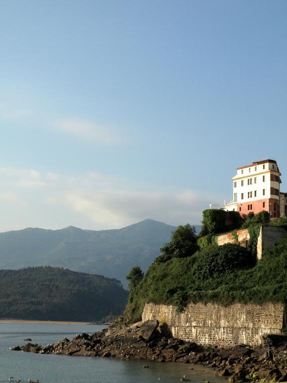 Hotel Lastres Miramar Kültér fotó