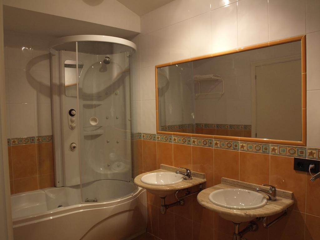 Hotel Lastres Miramar Kültér fotó